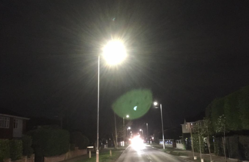 street light canvey 24